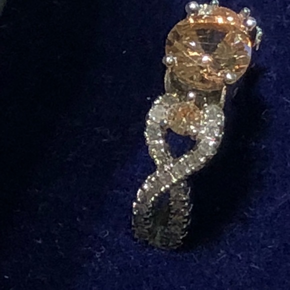 🦋Last One!  Beautiful 2 Carat CZ - Picture 6 of 7